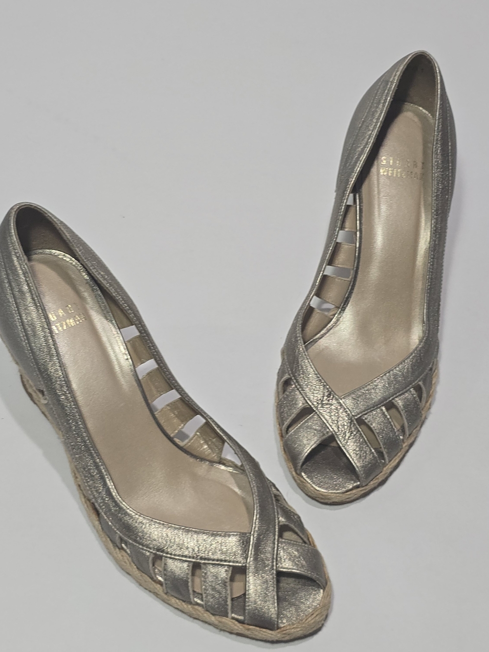 Stuart Weitzman Metallic Pewter Gold Leather Espadrille Wedges Peep Toe 7.5 M